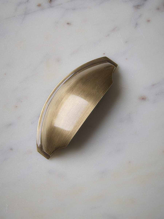 Deco Cup Handle - Antique Brass
