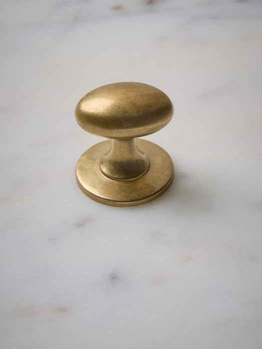 Oval Knob - Antique Brass
