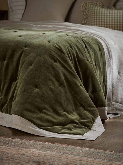 Reversible Velvet & Cotton Linen Kingsize Quilt - Moss Green