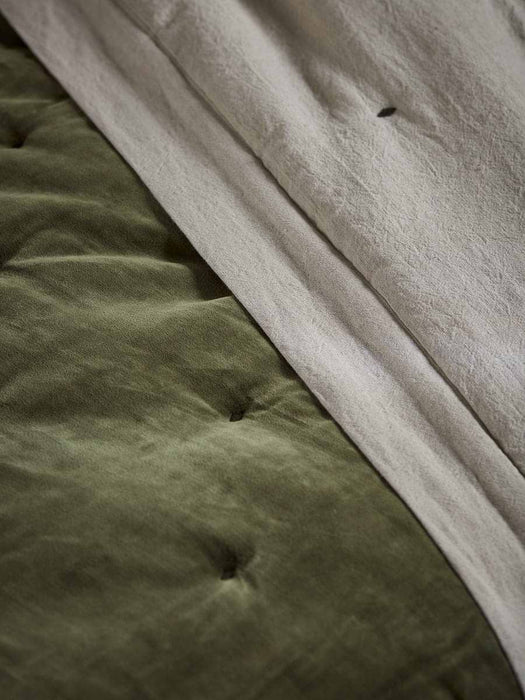 Reversible Velvet & Cotton Linen Kingsize Quilt - Moss Green