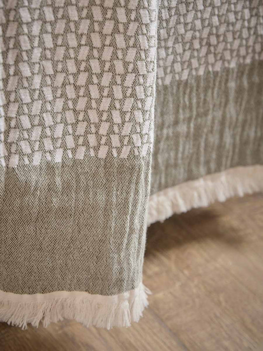 Fellford Throw - Sage Green