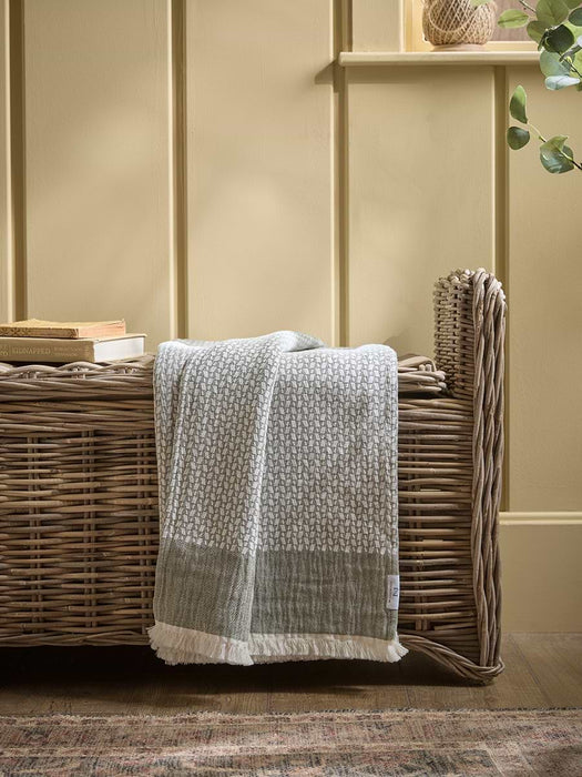Fellford Throw - Sage Green