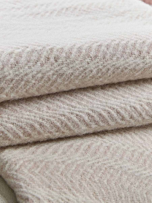 Soft Wool Wave Throw - Pale Blush