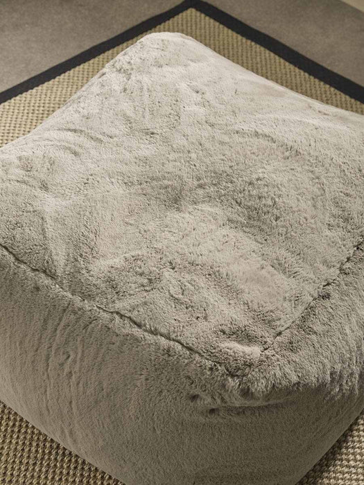 Cosy Luxe Faux Fur Pouffe
