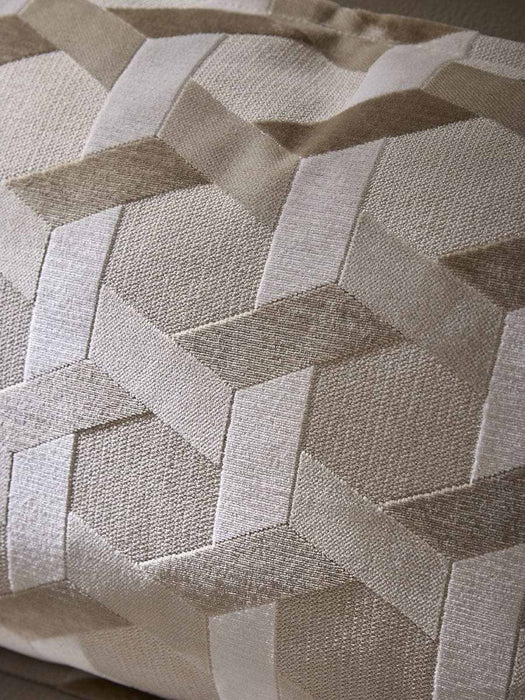 Lattice Cushion