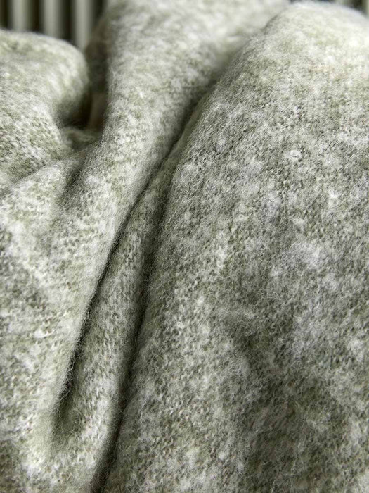 Cosy Doze Throw - Sage