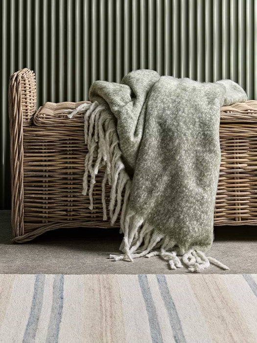 Cosy Doze Throw - Sage