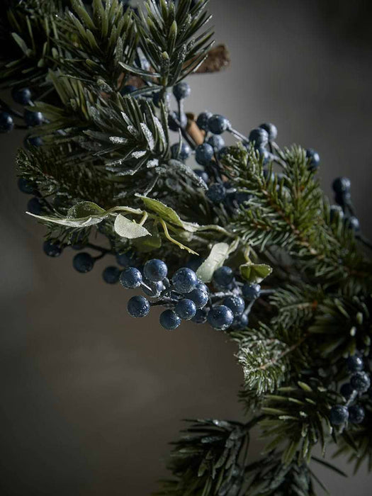 Frosted Faux Juniper & Spice Wreath