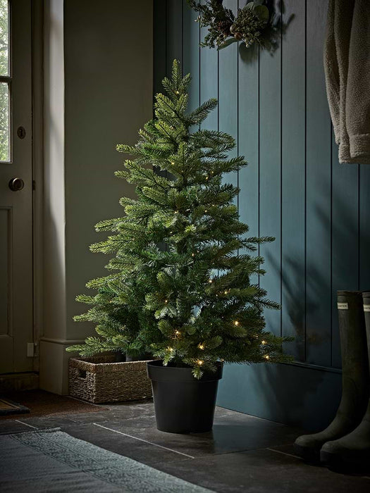 Indoor Outdoor Bergen Spruce Pre-Lit 4ft Tree