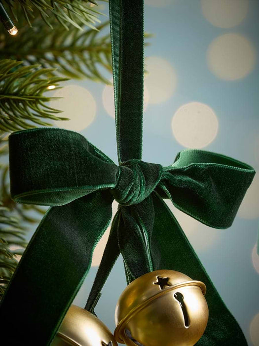 Six Hanging Bow Bell Clusters
