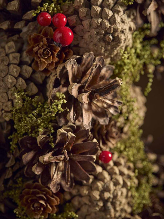 Natural Pinecone & Berries Wreath