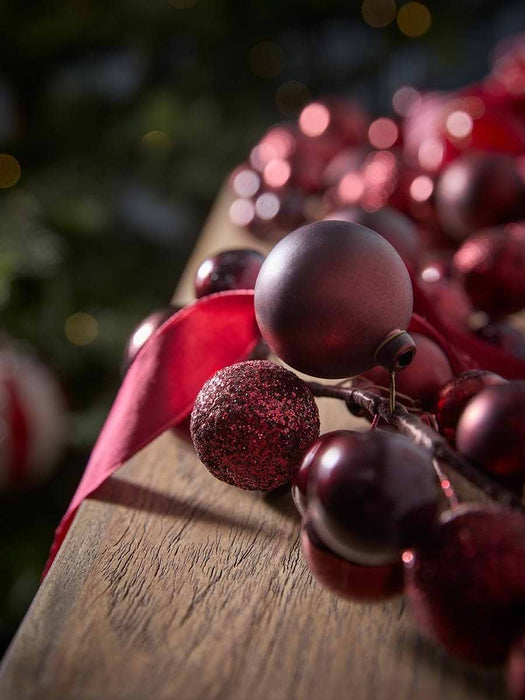 Berry Burst Shatterproof Garland