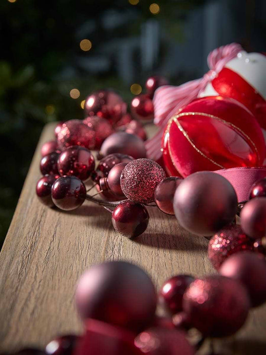 Berry Burst Shatterproof Garland