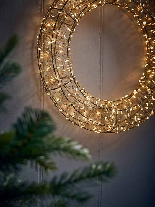 Lit Naked Wire Outdoor Wreath- Small
