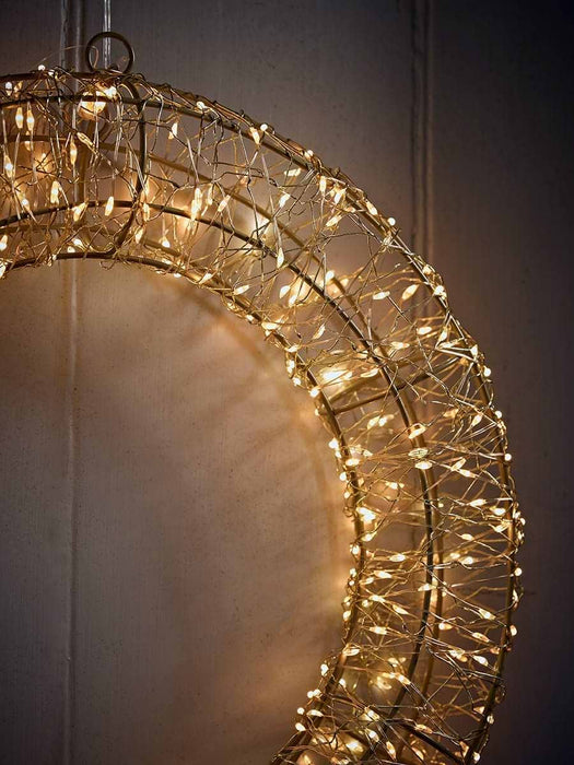 Lit Naked Wire Outdoor Wreath- Small
