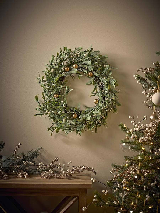 Gold & White Berries Mistletoe Wreath