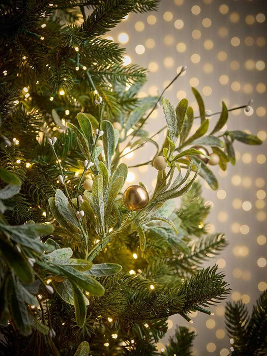 Gold & White Berries Mistletoe Garland