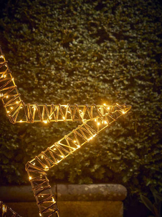 Faux Wicker Star Stake Light - Large