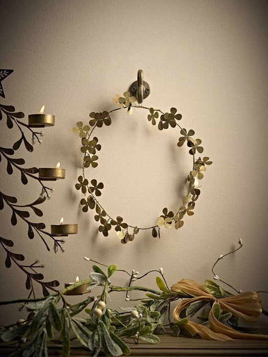 Hanging Brass Clover Wreath - Large