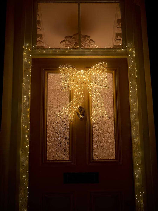 Winter Glow Hanging Bow