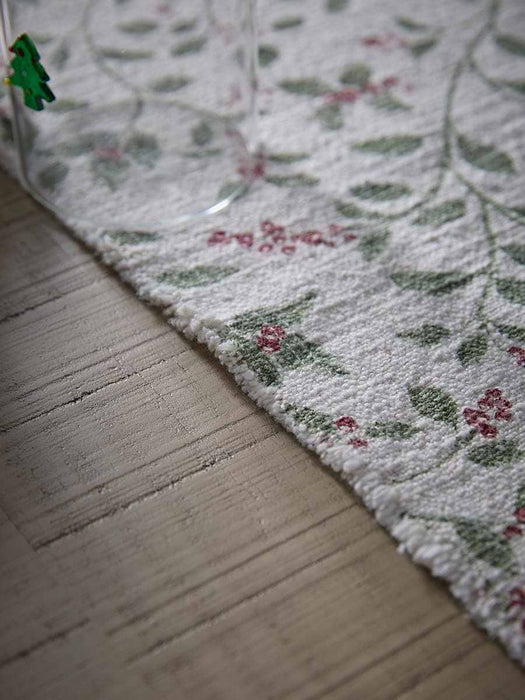 Holly Berry Table Runner