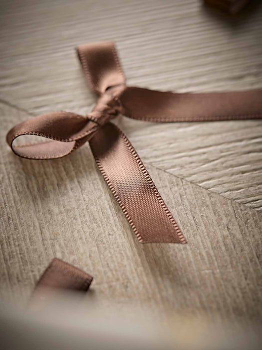Fifty Satin Bows With Glue Dot