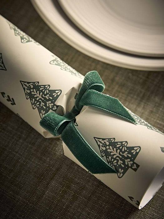 Six Luxury Handmade Crackers - Nordic Tree