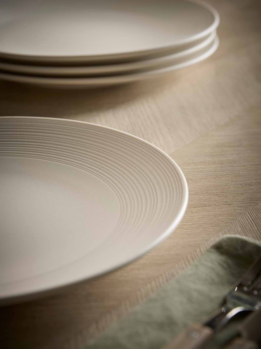 Four Willow Dinner Plates