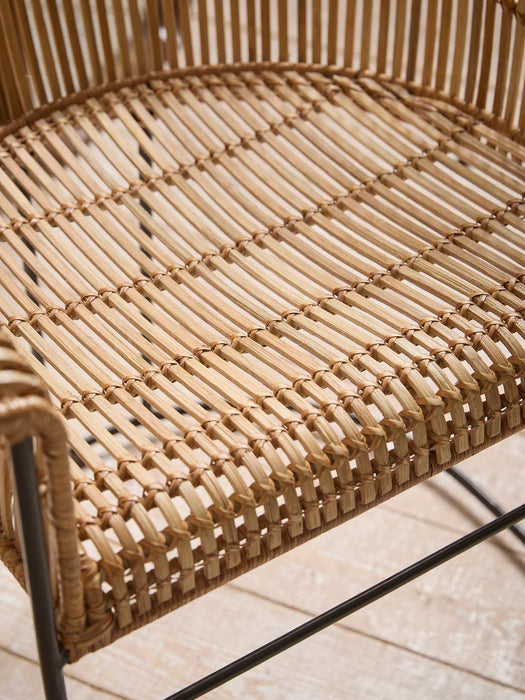 Flat Rattan Scoop Chair