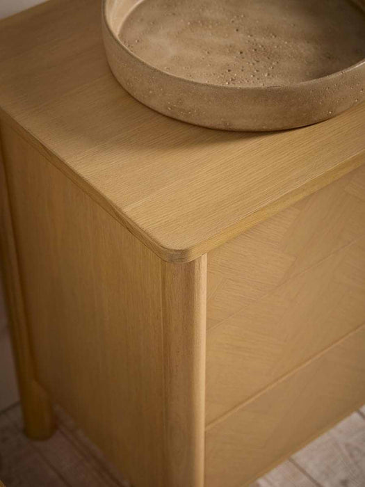 Alva Oak Chest of Drawers