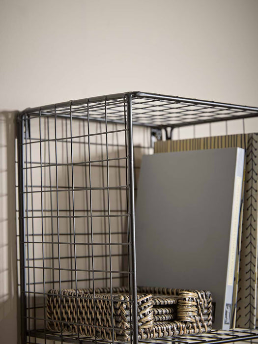 Small Wire Shelf Unit