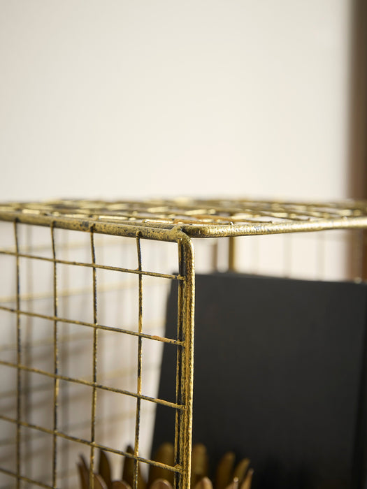 Small Wire Shelf Unit - Antique Gold