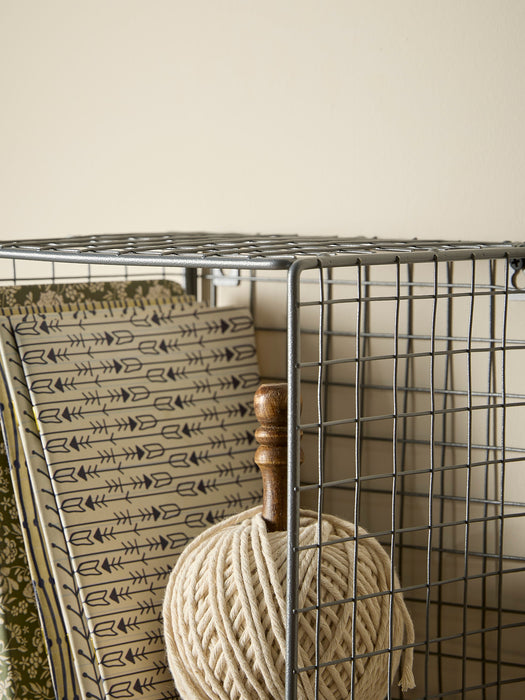 Small Wire Shelf Unit - Grey