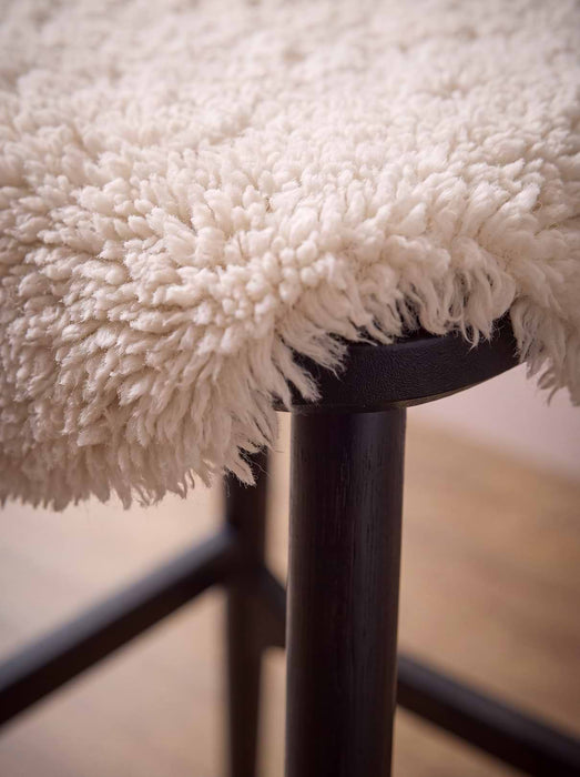 Curly Sheepskin Seat Pad
