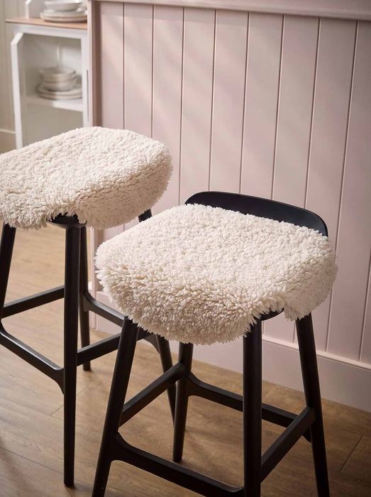 Curly Sheepskin Seat Pad - Ivory Pearl