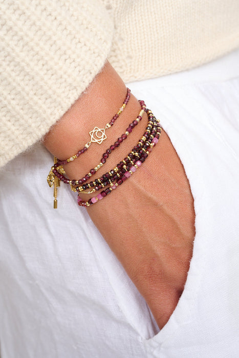 Cassia Gold & Garnet Stretch Gemstone Bracelet