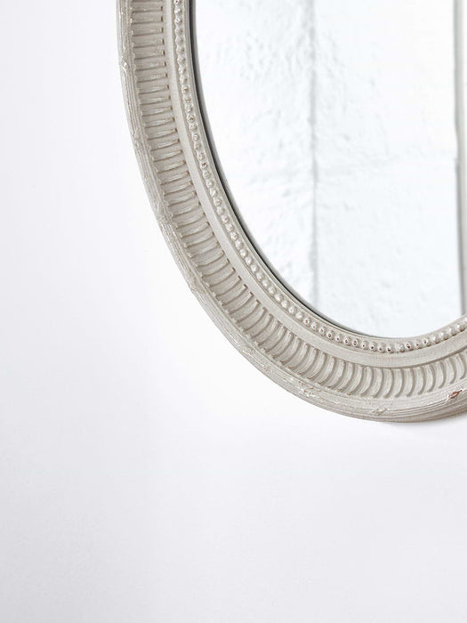 Evelyn Mirror