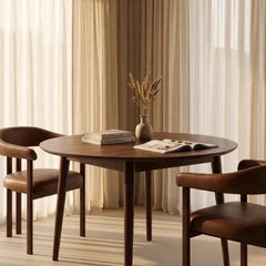 Montreux 4-6 Seat Round Wooden Extendable Dining Table | Walnut