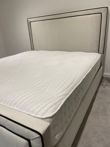 Acre & Artisan Lumina Bed