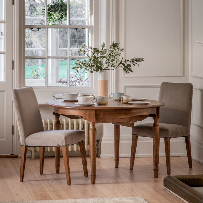 Kingston Contemporary Round Extending Dining Table