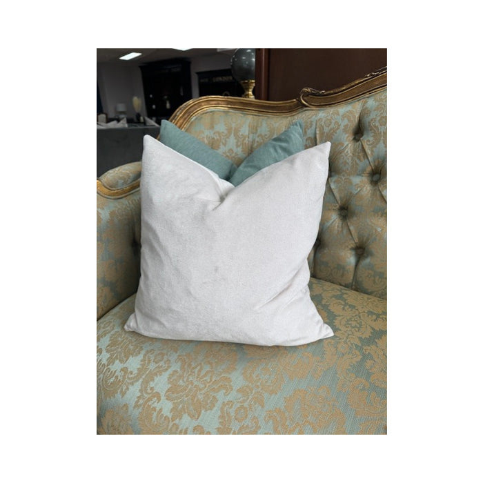 Lauretta Ivory Cushion