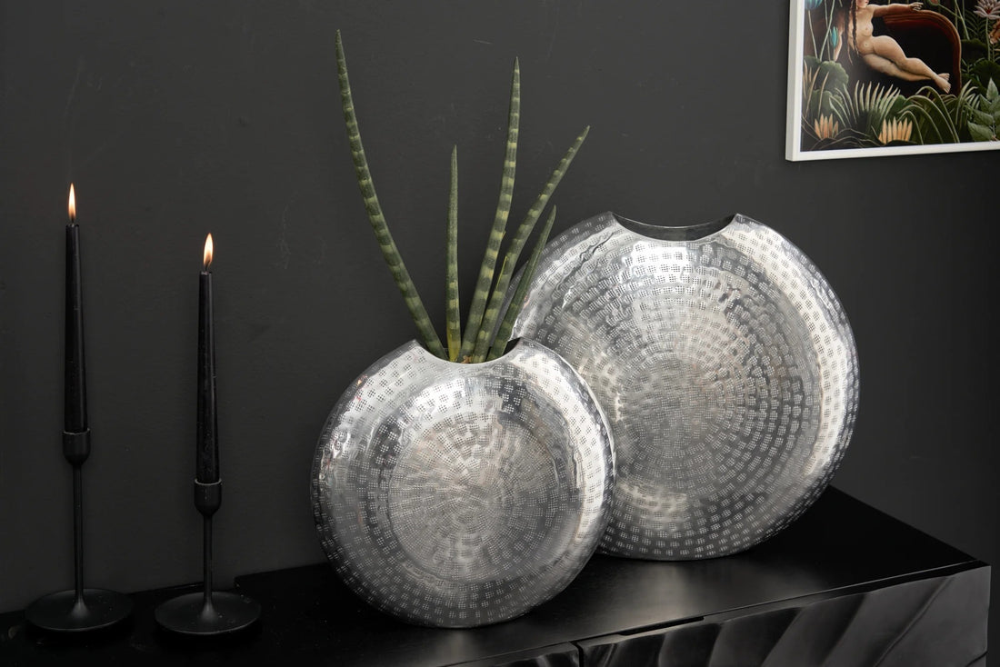 Set Of Two Vases Oriental 30cm/40cm Metal Silver