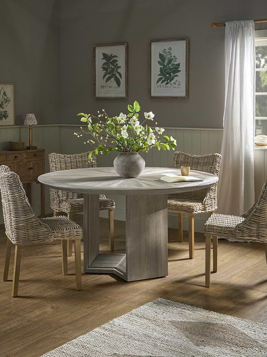 Hoorn Dining Table