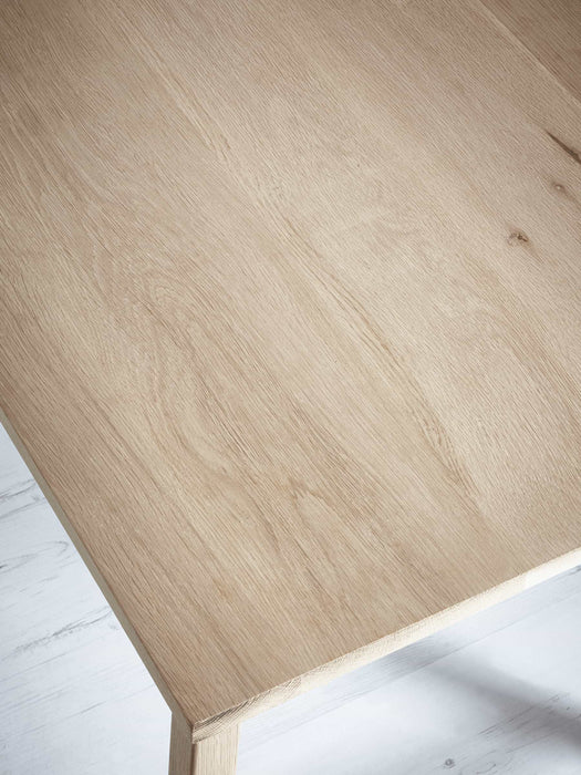 Oak Table