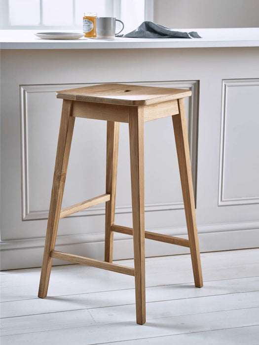 Square Oak Bar Stool