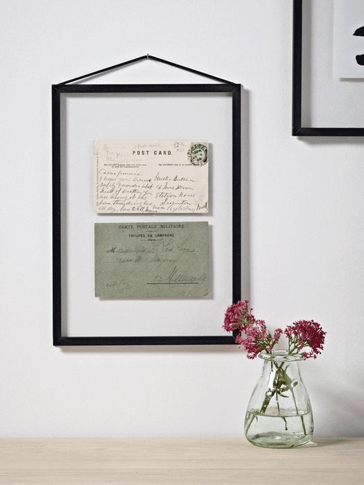 Black Hanging Frame - Medium