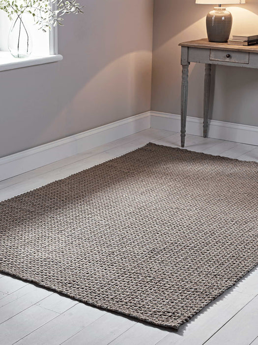 Bow Tucked Jute & Wool Rug