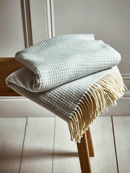 Merino Throw - Eau De Nil