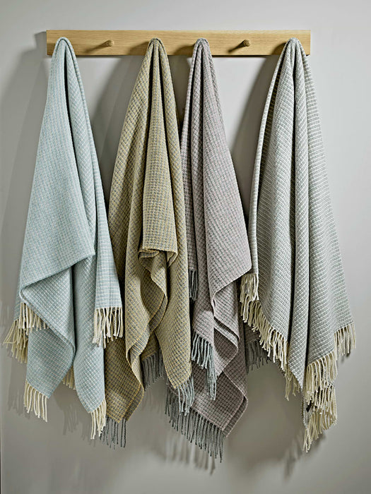 Merino Throw - Eau De Nil