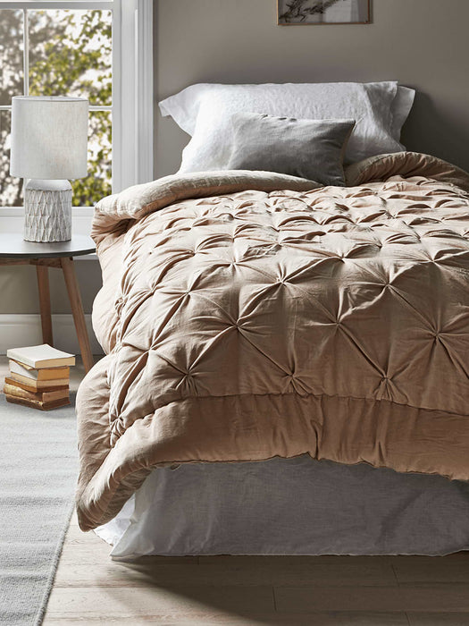 Pin-Tucked Velvet & Linen Single Quilt - Blush